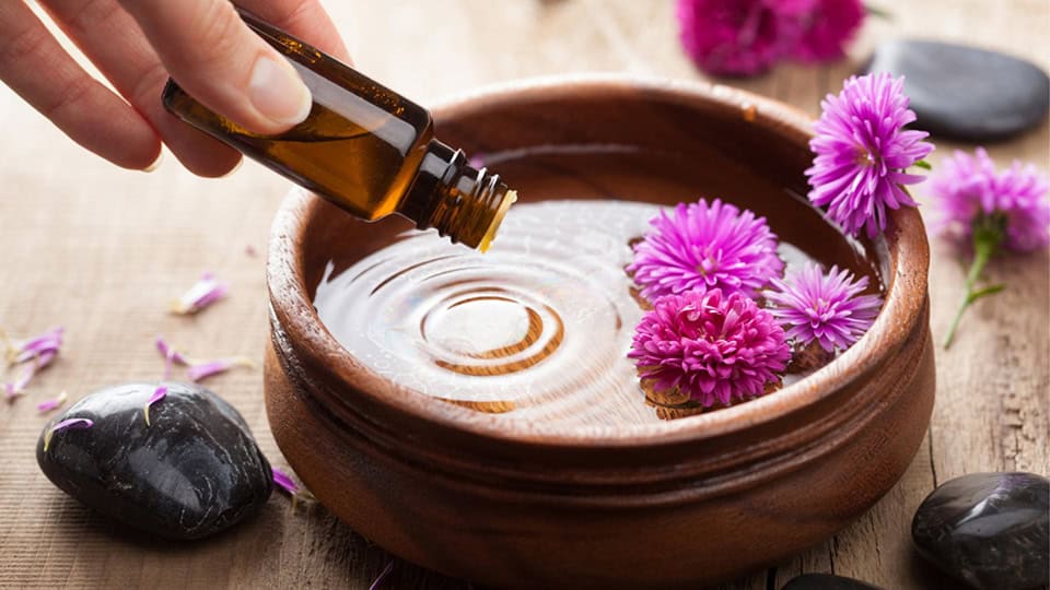 beauty side hustles aromatherapy specialist