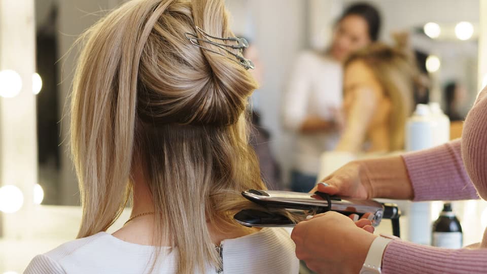beauty side hustles mobile beauty services