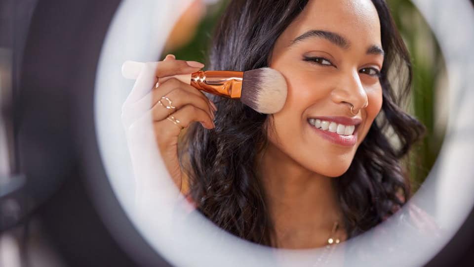 beauty side hustles beauty influencer