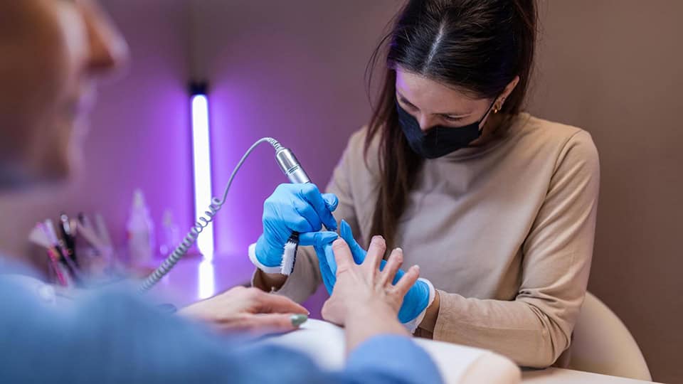 beauty side hustles nail technician/manicurist